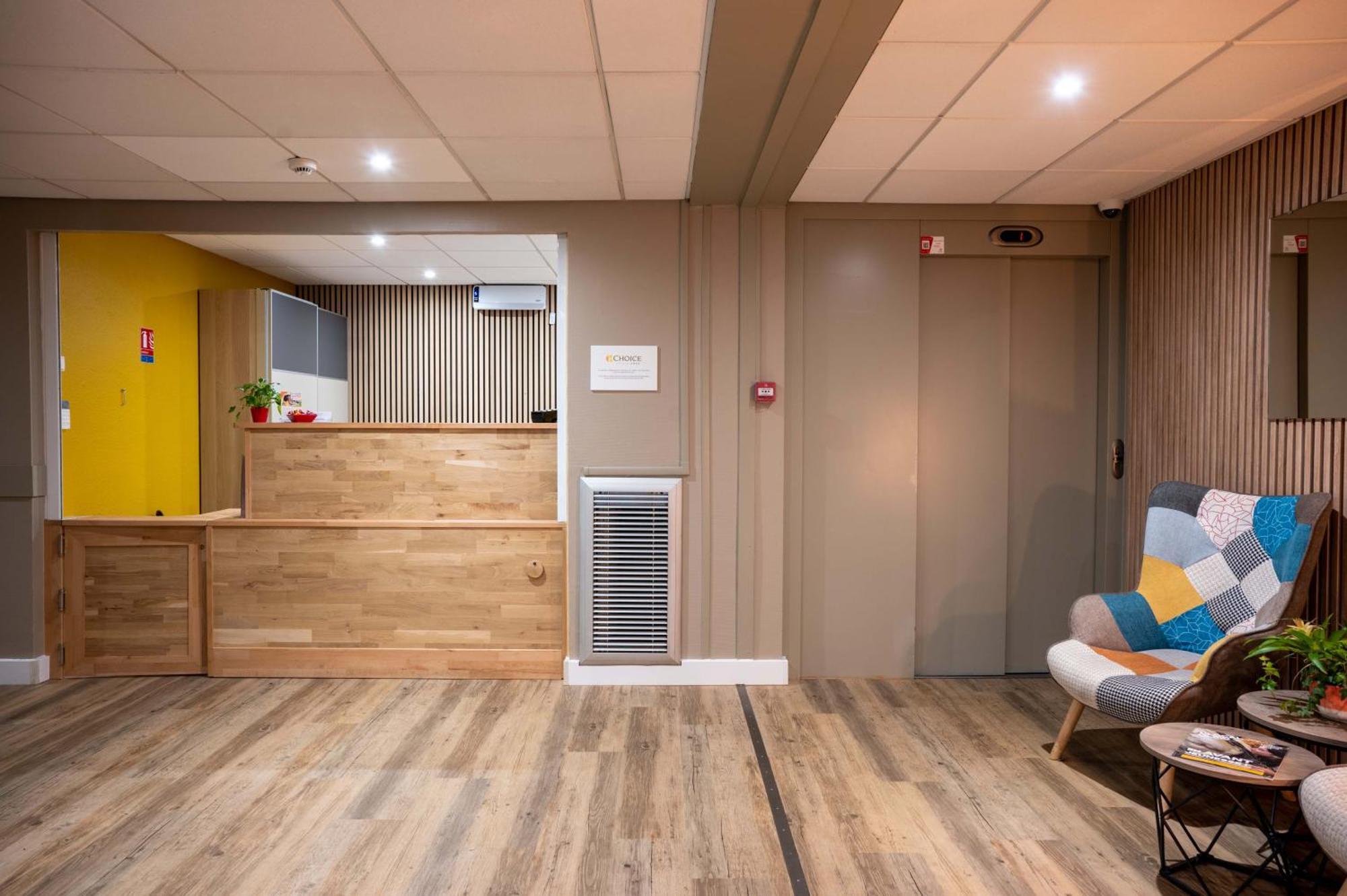 Zenitude Hôtel-Résidences La City Besançon Exterior foto