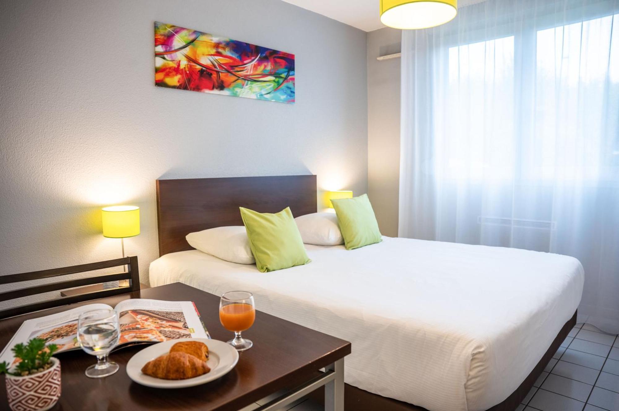 Zenitude Hôtel-Résidences La City Besançon Exterior foto