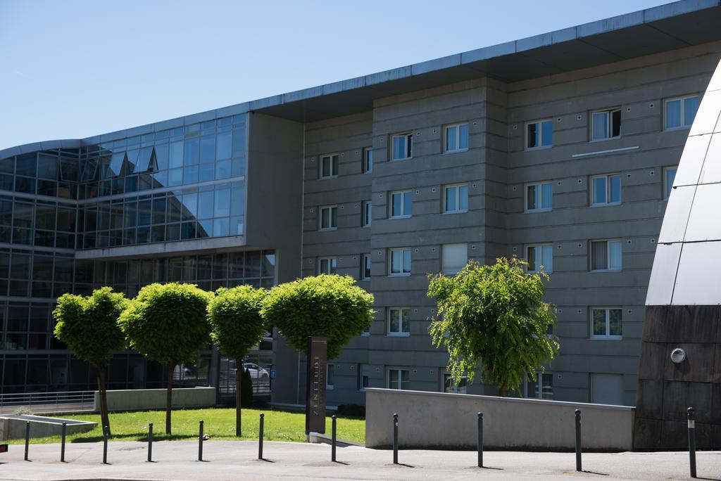 Zenitude Hôtel-Résidences La City Besançon Exterior foto