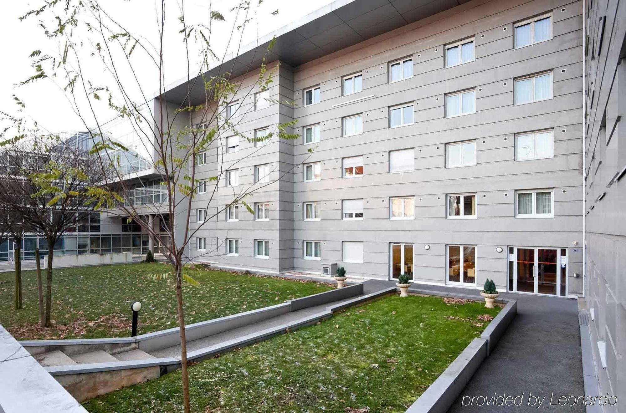 Zenitude Hôtel-Résidences La City Besançon Exterior foto